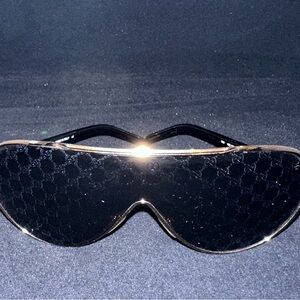 Gucci Black and Gold Designer Sunglasses